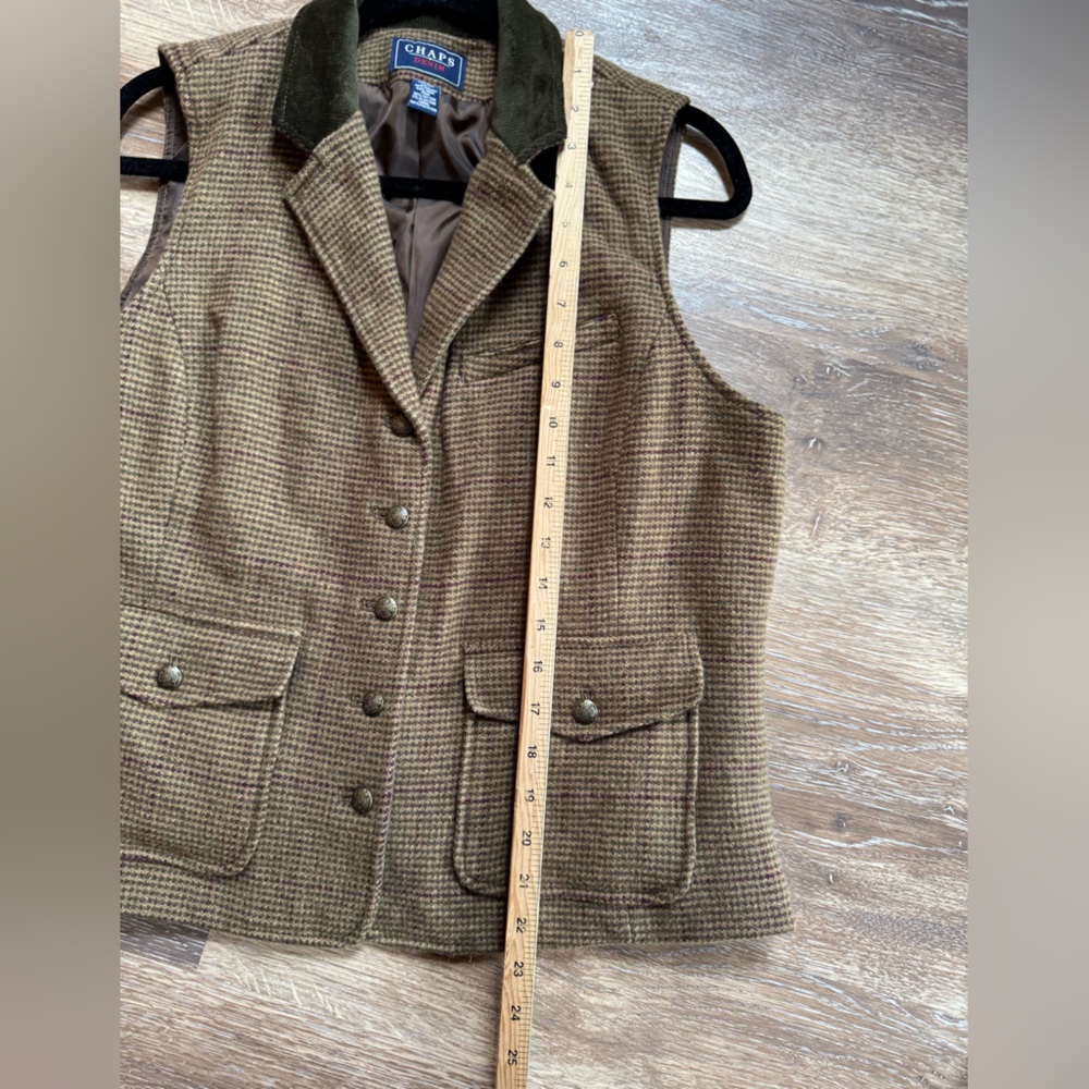 Classic Chaps XL Wool and Corduroy riding vest - Picture 7 of 15